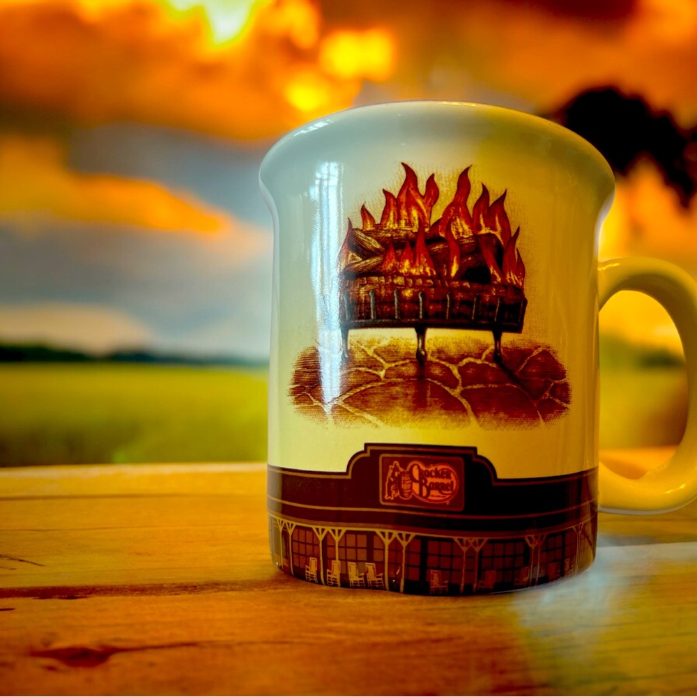 Cracker Barrel Old Country Store Coffee Mug Tea Cup Roaring Crackling Fire 14oz